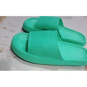 Home Slippers Couples Feel Cool Stepping On Excrement (Option: Mint-30or31)